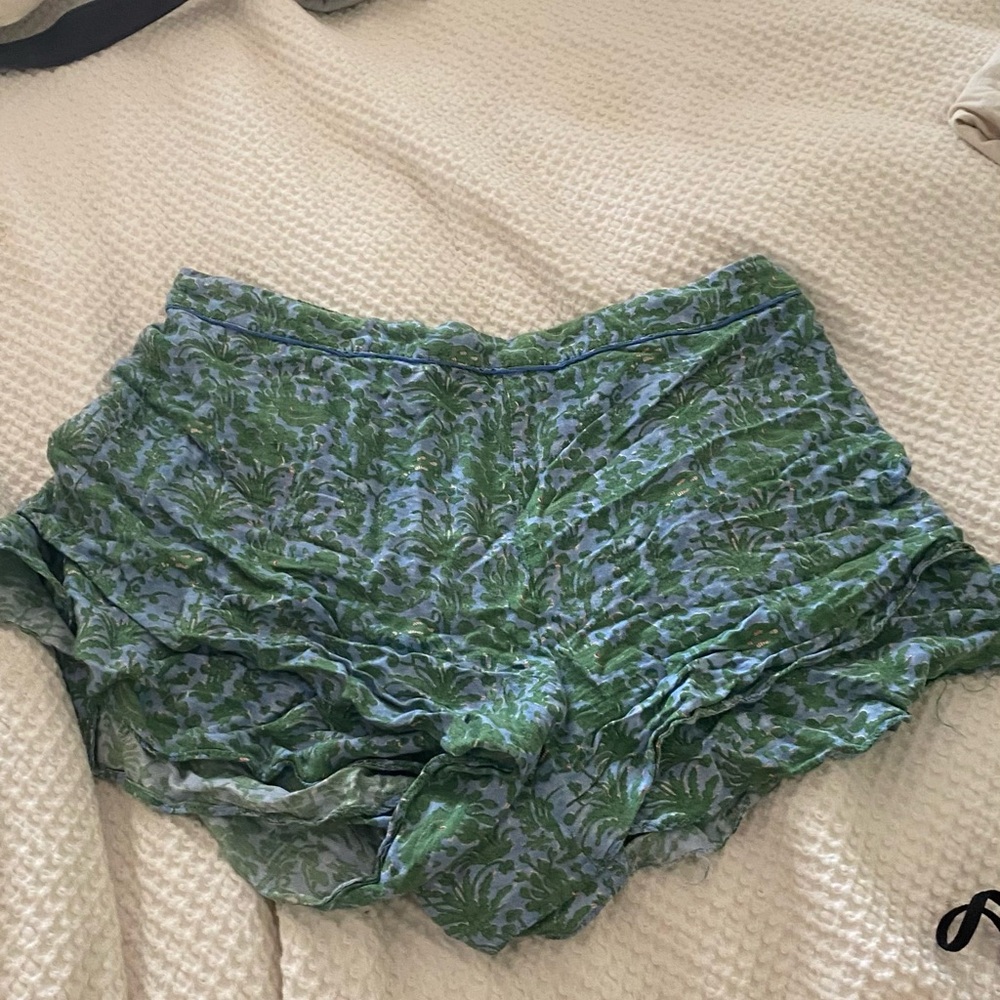 Anthropologie ett:twa Simone tiered shorts